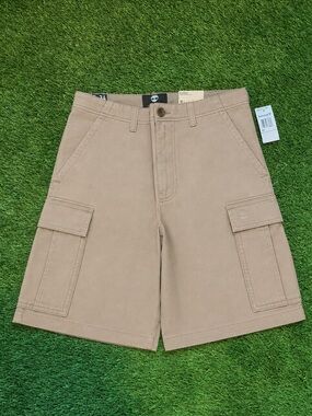 Timberland NWT Brown Relaxed Fit Cargo Shorts Men’s W34